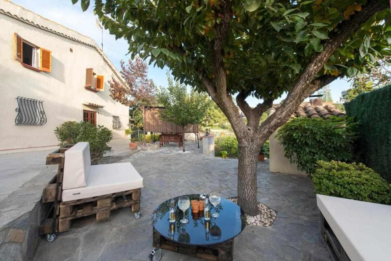Maison d'hôtes Masia Can Tramontana à Tiana Extérieur photo